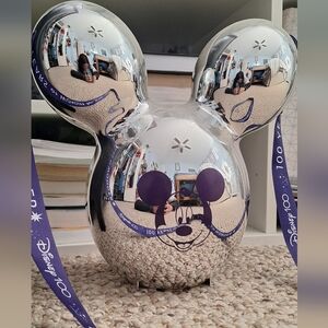 Disneyland popcorn bucket